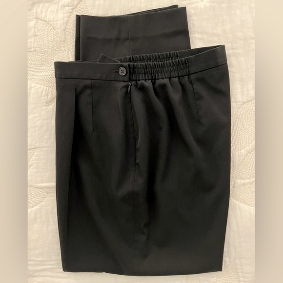 Judith Hart Collection Black Slacks  12 S - Picture 9 of 10